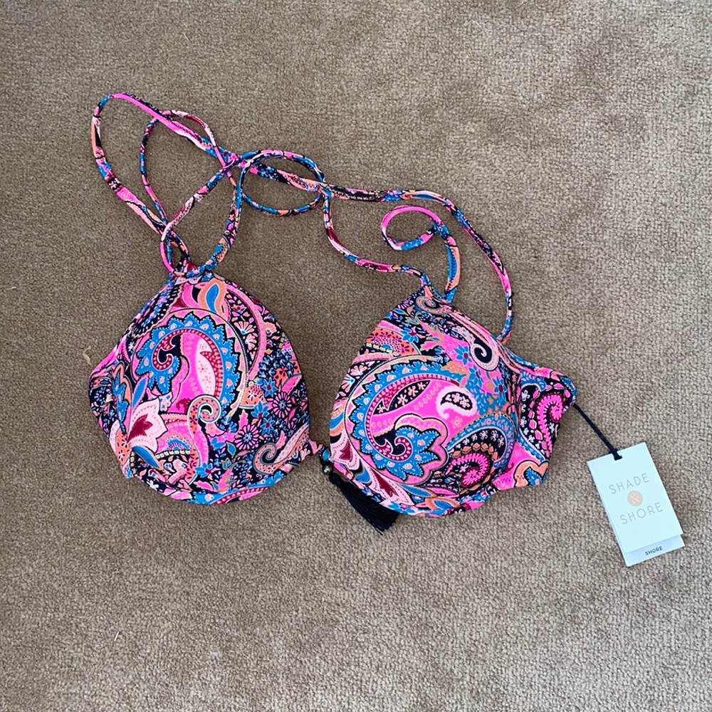 NWT bikini top